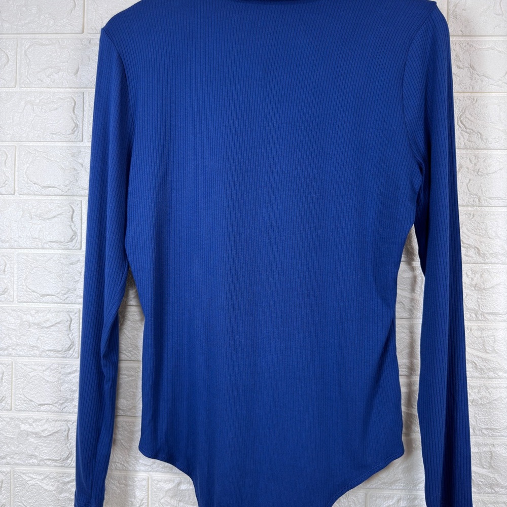 Violets & Roses. Size M - Picture 4 of 5
